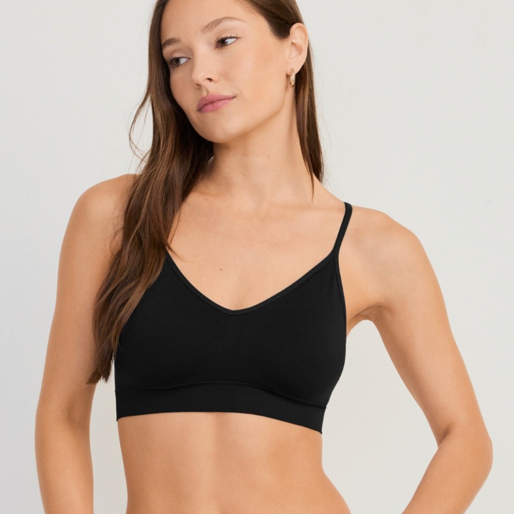 Jockey Women s Modern Micro Seamfree Cami Strap Bralette NWT Black